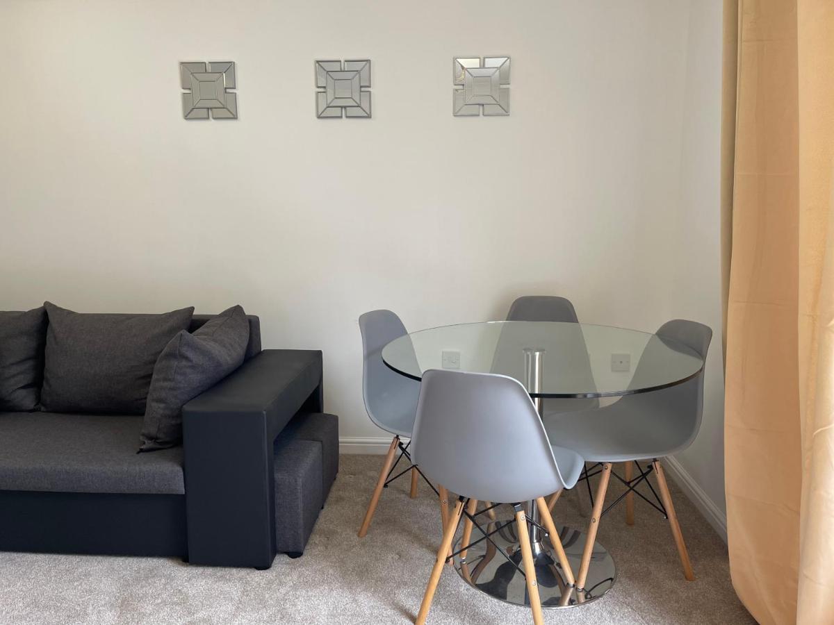 נורת'המפטון Intellect Suites מראה חיצוני תמונה